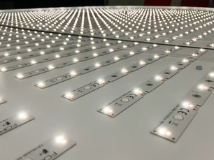 Aufbau Oval LEDs in kaltweiß